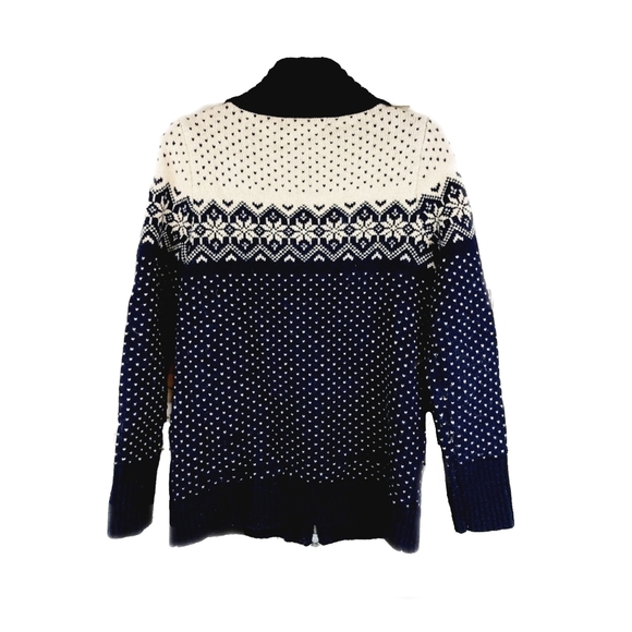 Eddie Bauer Womens Lambs Wool Nordic Snowflake Snap Shawl Collar Sweater Sz PM - Picture 6 of 6